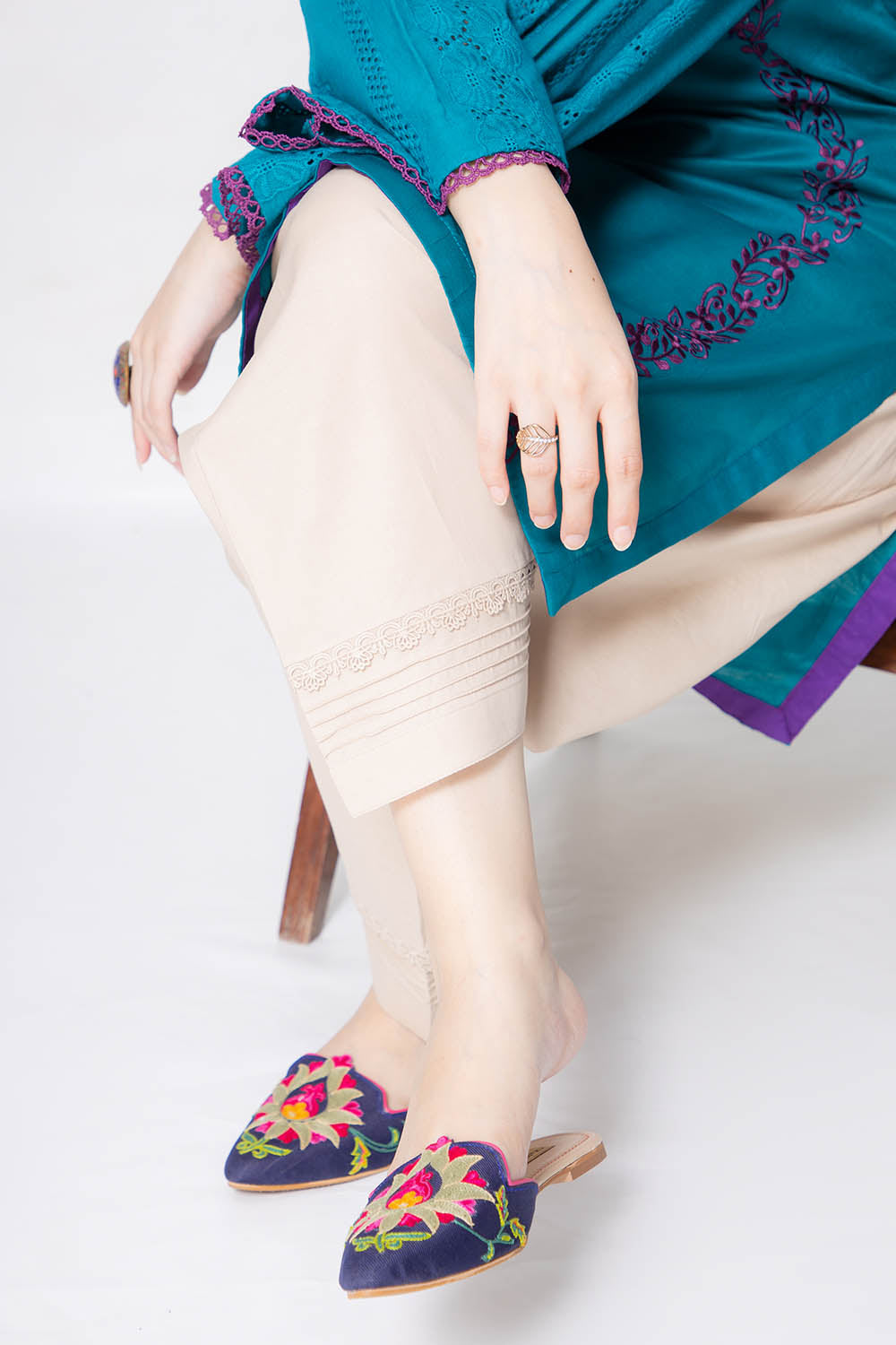 Marine - Embroidered Shirt